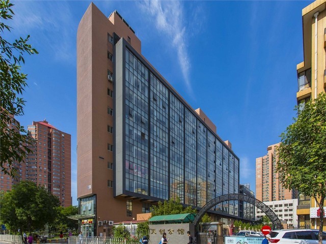 LED玻璃幕墙屏订制